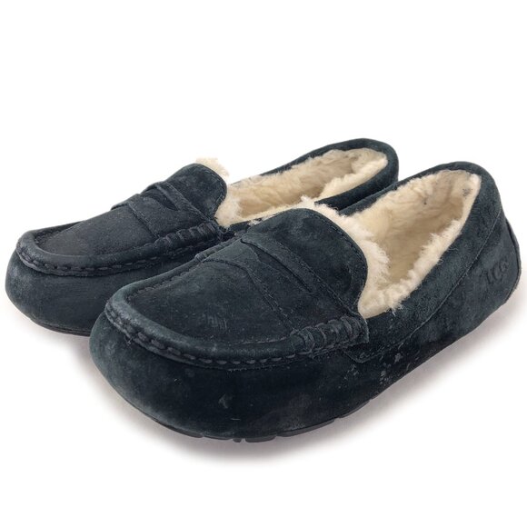 UGG Violette Indoor Outdoor Moccasin Slippers 7 - Picture 3 of 13
